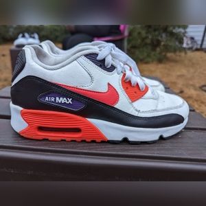 Used Nike Air Max 90, size 6y